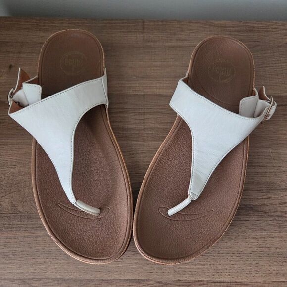 EUC FITFLOP WHITE LEATHER UPPER COMFY SLIPPERS SIZE 9 - Picture 3 of 15